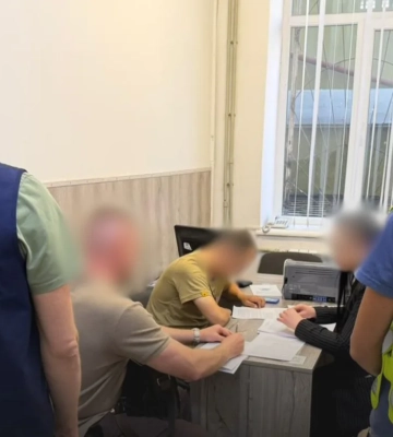 Избил мужчину, сломав ребра - в Тернополе объявили подозрение сотруднику ТЦК