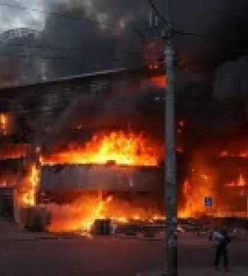 Посол ЄС у Києві заявила, що європейські дипломати не залишать столицю попри погрози РФ