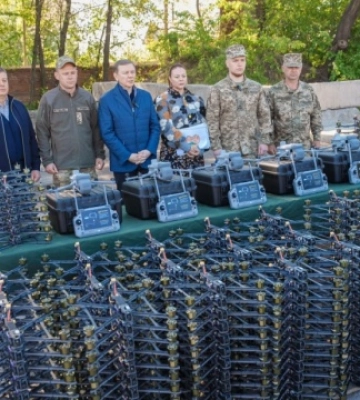 Вінницька громада передала бригаді тероборони ще понад 400 дронів