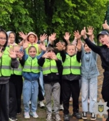 «Коло безпеки»: у Житомирському районі поліцейські провели масштабний інтерактивний урок для двохсот ліцеїстів