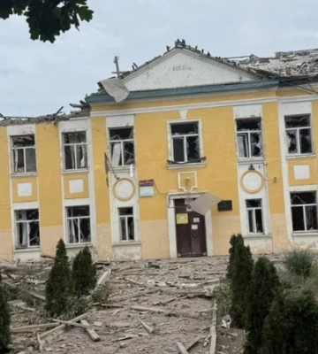 Доба на Донеччині: під ударами РФ 3 райони, у Миколаївці 5 людей загинули і 2 поранені. ФОТОрепортаж