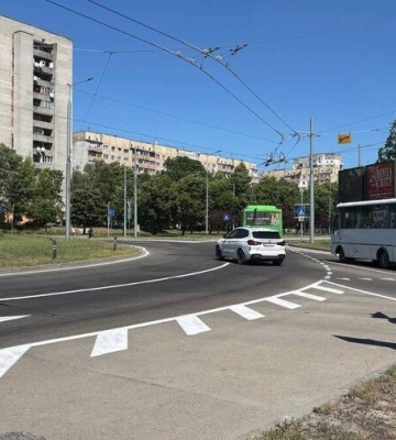 У Львові на одному з перехресть запровадили сучасний круговий рух