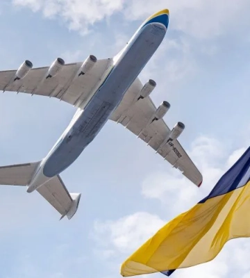 Блакитне небо і жовте поле: економіст розповів, як кольори прапора України вказують шлях повоєнного розвитку економіки