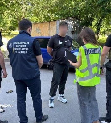 У Харкові затримали експоліцейського, який продавав фіктивну інвалідність за $10 тисяч