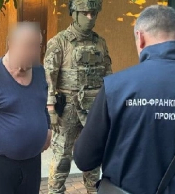 Топпосадовців мерії Івано-Франківська підозрюють у хабарях за будівельні дозволи
