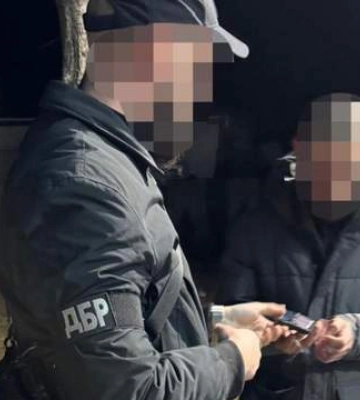 Зламали руку, вдарили струмом і розпилили газ: на Волині судитимуть посадовця ТЦК за побиття 60-річного чоловіка 