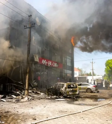 Удар РФ по Одесі: 11 людей постраждали, серед них є діти — фото та відео наслідків