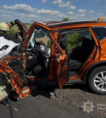 У Борисполі позашляховик зіткнувся з автобусом, є загиблий