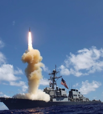 США атаковали судно наркоторговцев: двое погибших