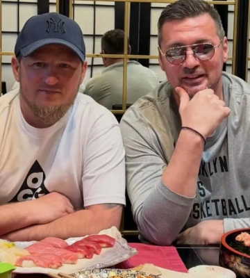 Відпочивають зі смаком. Мілевський та Алієв засвітилися разом у відомому київському закладі