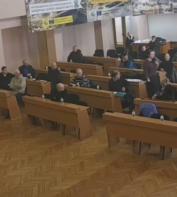 Депутатку Первомайської міськради оштрафували за повторне використання російської мови на сесії