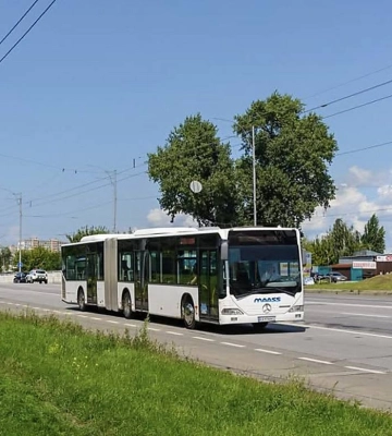 Миколаїв безкоштовно отримав пасажирський автобус від Ужгорода