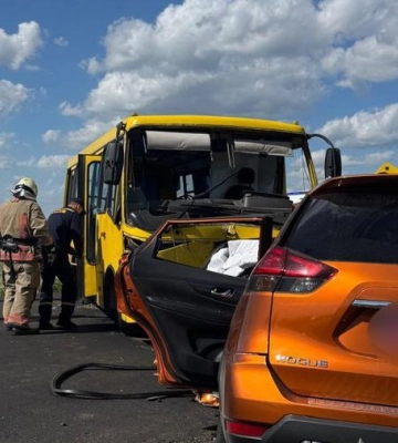 На Волині жінка намагалася обміняти в банку фальшиві долари