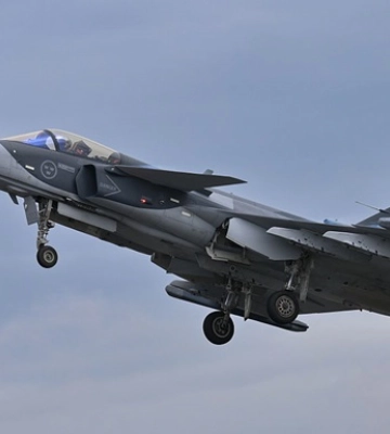 Зеленський прибув до Швеції: говорять про винищувачі Gripen