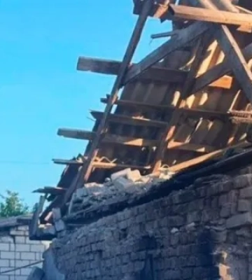 В Днепропетровской области в результате обстрелов пострадали 12 человек, среди них дети – ОВА
