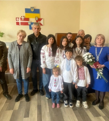 У Луцьку родинам загиблих прикордонників вручили державні нагороди (Фото)