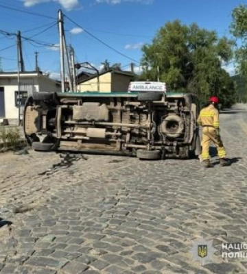 ДТП Ужгород: Кривавий фінал поїздки — мікроавтобус перетворився на пастку для водія