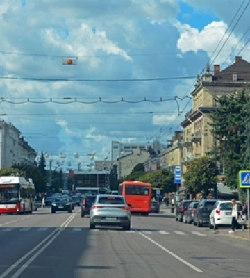 На вихідних у центрі Луцька тимчасово перекриють рух транспорту