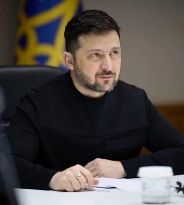 За 500 км от Украины: Зеленский подтвердил удар по нефтебазе РФ