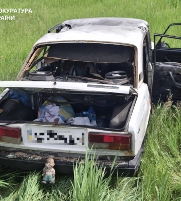 FPV-дрон атакував авто з літнім подружжям на Харківщині: двоє поранених