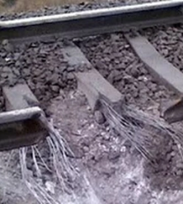 Удар по залізниці в Запоріжжі: загинув машиніст, ще двоє працівників поранені