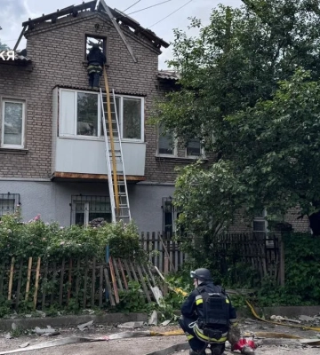 Российский дрон нанес удар по Запорожью: один погибший, среди раненых - ребенок. ВИДЕО