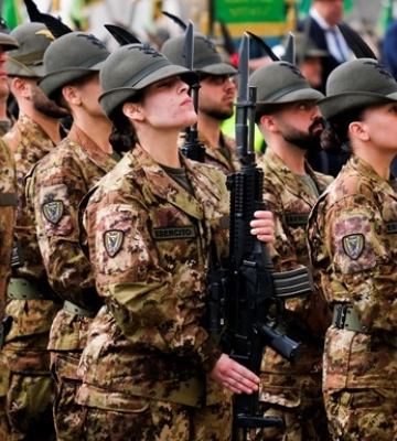 Італія напрявляє до Румунії військову місію