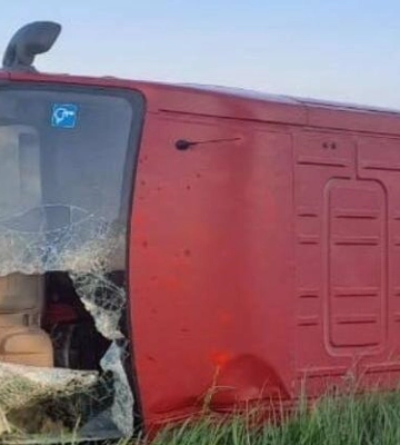 На Львівщині перекинувся мікроавтобус: загинула жителька Прикарпаття (ФОТО)