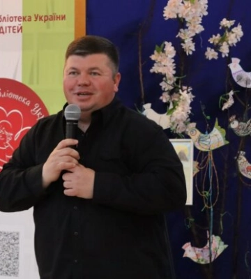"Серце Києва бʼється на Подолі": голова Подільської РДА Володимир Наконечний розповів про давні традиції святкування Трійці на Подолі
