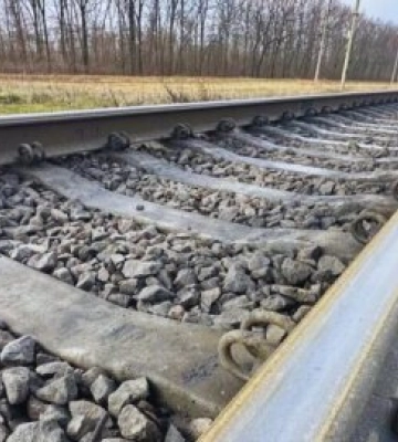 Затримки на 50 хвилин: два потяги на Дніпропетровщині й Сумщині вибились із графіку