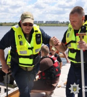 У Миколаєві для поранених поліцейських і рятувальників психологи організували реабілітаційний захід