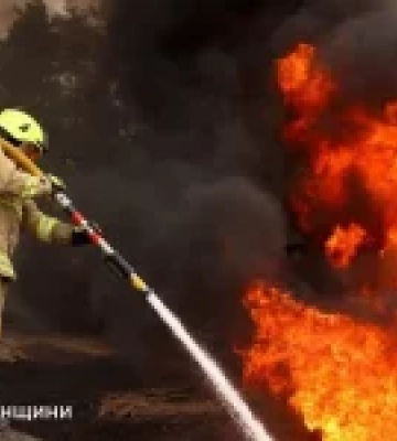 Російський БпЛА спричинив пожежу на непрацюючому підприємстві на Рівненщині