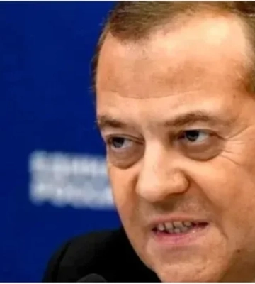 Медведєв показав карту українських територій, які хоче окупувати Росія