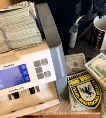 Затримання топпосадовців Нацполіції: серед підозрюваних — начальник поліції Прикарпаття