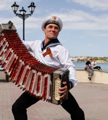 «Камни с неба в бак не зальешь». Сухопутный коридор под огневым контролем Сил обороны, оккупанты боятся высадки десанта в Ялте — интервью