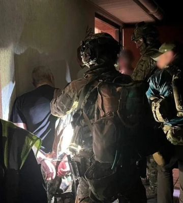 Водій під час суперечки на дорозі у Києві вистрілив опоненту в живіт - поліція