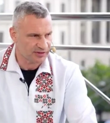 Остання робота майстрині: Кличко розповів зворушливу історію своєї особливої вишиванки
