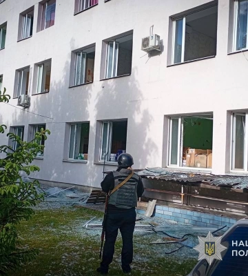 Війська РФ атакували Дніпропетровщину дронами та обстрілювали з артилерії, четверо поранених