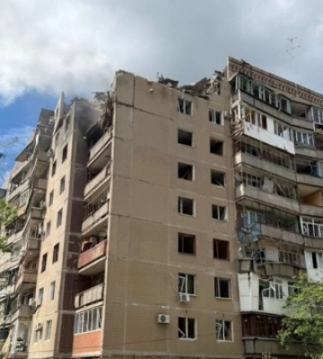 У Дружківці росіяни скинули три авіабомби на багатоповерхівки, є поранені