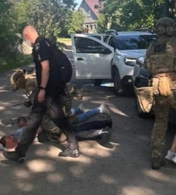 Сотрудники ТЦК требовали 250 тысяч у военнообязанного
