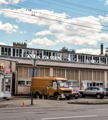 У центрі Луцька зросла вартість паркування: де саме і на скільки