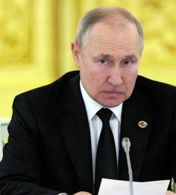 Російські чиновники попередили Путіна про небезпечну тенденцію в економіці