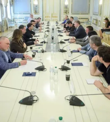 «Зустрічі стали частішими». Стало відомо, як змінилася комунікація між Офісом президента і народними депутатами