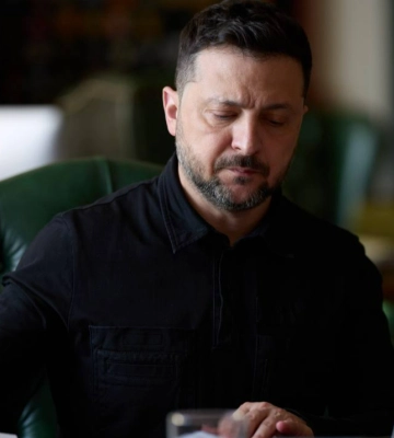 Зеленский: Предупреждения разведок о массированном ударе россиян остаются в силе