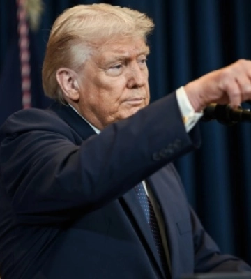 Трамп заявив, що поговорить з президентом Тайваню щодо продажу зброї