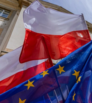 ЗМІ: Польща виступає за виключення українських чоловіків призовного віку зі схеми захисту ЄС
