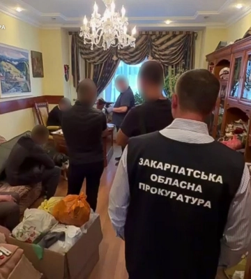 Передавав ворогу секретну інформацію: на Закарпатті викрили працівника оборонного підприємства