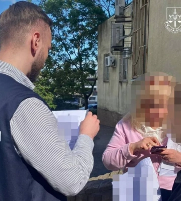 Депутатку на Дніпропетровщині запідозрили у недостовірному декларуванні на понад 13 млн грн 