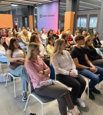 Куди піти у Полтаві в червні: добірка безоплатних подій від центру ДіяБізнес