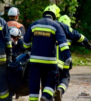 В Днепре завершили спасательную операцию: ночная атака РФ унесла жизни 16 человек, 42 ранены